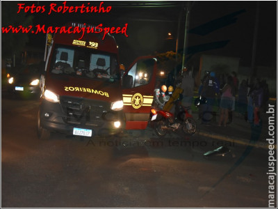Maracaju: Bombeiros atendem ocorrência de acidente de colisão entre veículo e motocicleta no Conjunto Nenê Fernandes