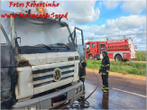 Maracaju: Bombeiros atendem ocorrência de incêndio em caminhão na BR-267