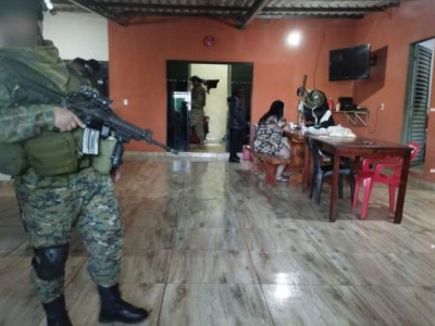 Polícia realiza operação para prender assassino de prefeito de Pedro Juan Polícia realiza operação para prender assassino de prefeito de Pedro Juan