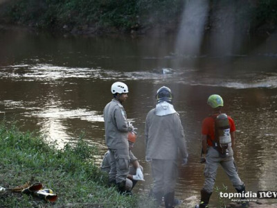 Funcionário de fazenda é encontrado morto dentro de lago em Ribas Funcionário de fazenda é encontrado morto dentro de lago em Ribas