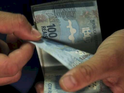 Caixa Econômica paga geneficiários com inscição final 7 do Auxílio Brasil Caixa Econômica paga geneficiários com inscição final 7 do Auxílio Brasil