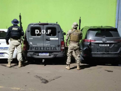 Polícia recupera veículos roubados durante patrulhamento no Sul do Estado Polícia recupera veículos roubados durante patrulhamento no Sul do Estado