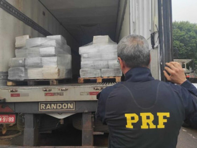 Traficantes apostam cada vez mais em veículos frigoríficos para transporte de drogas Traficantes apostam cada vez mais em veículos frigoríficos para transporte de drogas