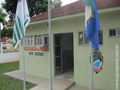 Empregada tem roupas rasgadas por patrão que tenta estuprá-la em MS Empregada tem roupas rasgadas por patrão que tenta estuprá-la em MS