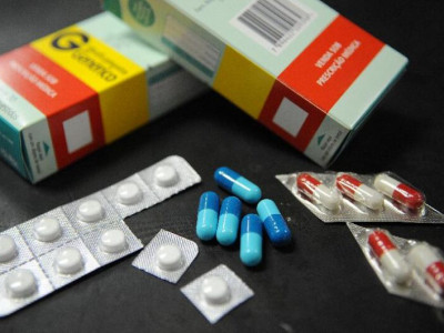 Projeto suspende nova regra para acesso a medicamentos do Farmácia Popular Projeto suspende nova regra para acesso a medicamentos do Farmácia Popular
