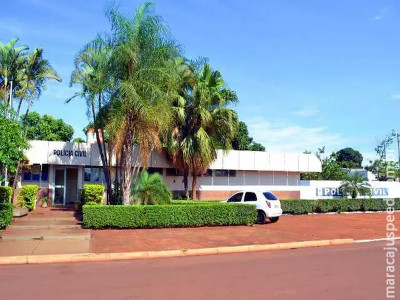 Passageiro morre após motorista perder o controle e carro capotar Passageiro morre após motorista perder o controle e carro capotar