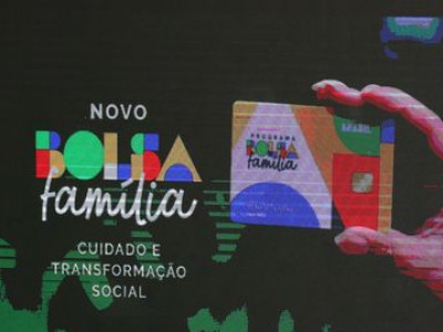 Caixa paga novo Bolsa Família a beneficiários com NIS de final 7 Caixa paga novo Bolsa Família a beneficiários com NIS de final 7