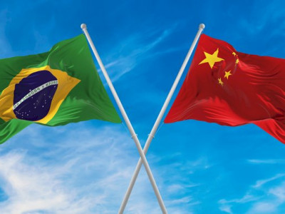 China habilita mais 4 frigoríficos e derruba suspensão de outros dois China habilita mais 4 frigoríficos e derruba suspensão de outros dois