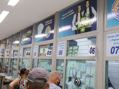 Mega-Sena sorteia prêmio de R$ 9 milhões neste sábado Mega-Sena sorteia prêmio de R$ 9 milhões neste sábado