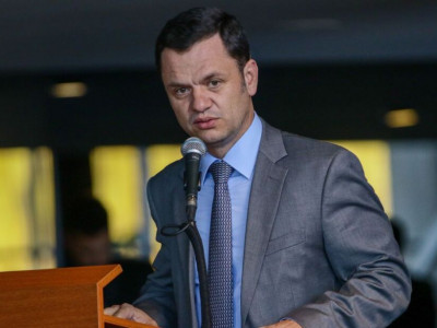 Ministro do TSE quer ouvir depoimento de Torres sobre minuta de golpe Ministro do TSE quer ouvir depoimento de Torres sobre minuta de golpe