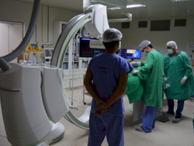 Com aparelho de última geração, HRMS retoma realização de exames de cateterismo Com aparelho de última geração, HRMS retoma realização de exames de cateterismo
