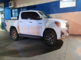 Polícia Militar recupera caminhonete Hilux furtada em outro estado, após perseguição tática por ruas de Maracaju Polícia Militar recupera caminhonete Hilux furtada em outro estado, após perseguição tática por ruas de Maracaju