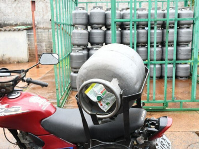 Petrobras reduz preço do gás de cozinha para as distribuidoras Petrobras reduz preço do gás de cozinha para as distribuidoras