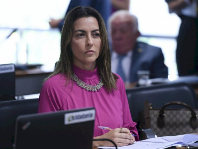 Soraya Thronicke deixa União Brasil e acerta filiação ao Podemos Soraya Thronicke deixa União Brasil e acerta filiação ao Podemos