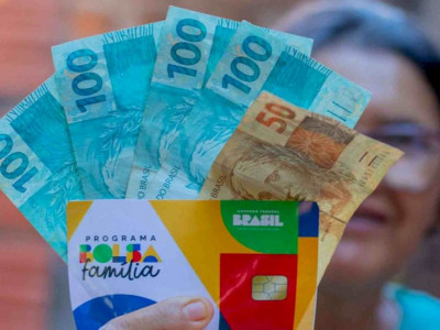 Pagamentos do Bolsa Família serão retomados no dia 18 de setembro Pagamentos do Bolsa Família serão retomados no dia 18 de setembro