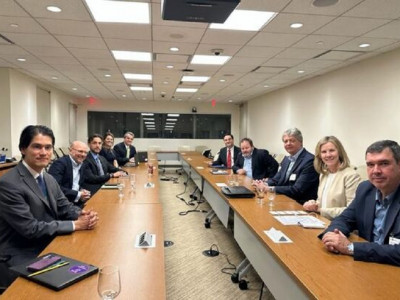 Riedel discute MS com executivos do BID e Banco Mundial nos EUA Riedel discute MS com executivos do BID e Banco Mundial nos EUA