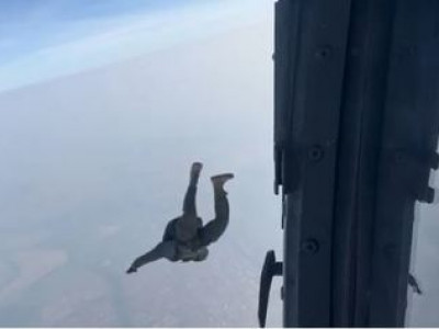 Militar do Exército morre durante salto de paraquedas em treinamento em MS Militar do Exército morre durante salto de paraquedas em treinamento em MS