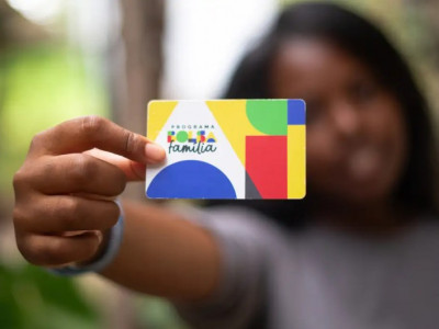 Caixa paga Bolsa Família a beneficiários com NIS de final 4 Caixa paga Bolsa Família a beneficiários com NIS de final 4