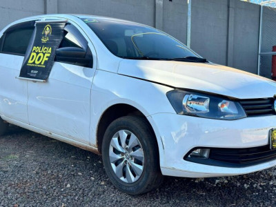 Carro furtado no domingo em Rio Brilhante é recuperado em Dourados Carro furtado no domingo em Rio Brilhante é recuperado em Dourados