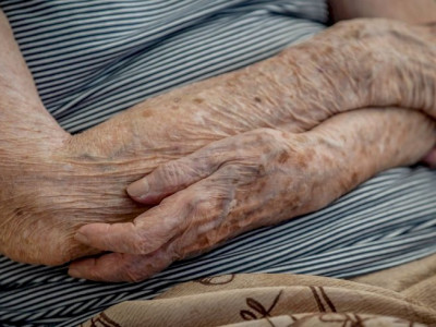 SUS terá primeiro medicamento para demência associada ao Parkinson SUS terá primeiro medicamento para demência associada ao Parkinson