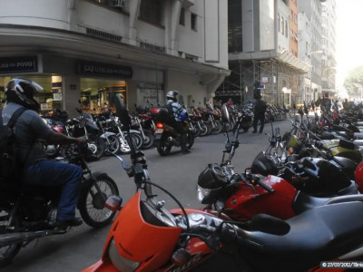 Mais da metade dos proprietários de motocicleta não tem habilitação Mais da metade dos proprietários de motocicleta não tem habilitação