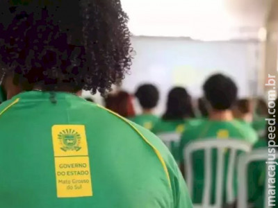 Trabalhadores da educação terão reajuste de 15% no salário em 2025 Trabalhadores da educação terão reajuste de 15% no salário em 2025
