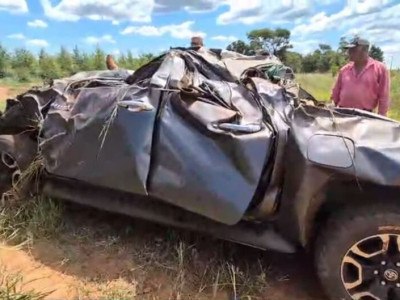 Passageiro morre após capotamento de Hilux na BR-060, em Camapuã Passageiro morre após capotamento de Hilux na BR-060, em Camapuã