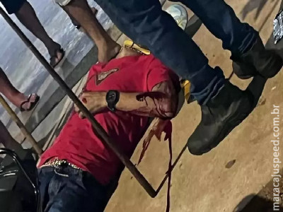 Comerciante diz que baleou homem em calçada por se sentir ameaçado Comerciante diz que baleou homem em calçada por se sentir ameaçado