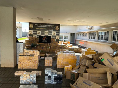 Polícia apreende carga milionária de eletrônicos durante abordagem Polícia apreende carga milionária de eletrônicos durante abordagem