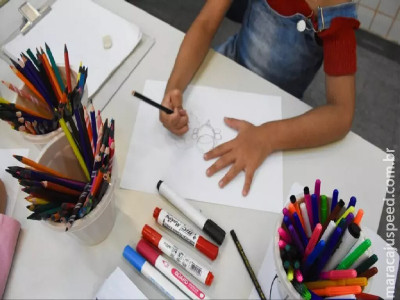 Férias na Biblioteca: atividades gratuitas continuam nesta terça-feira Férias na Biblioteca: atividades gratuitas continuam nesta terça-feira