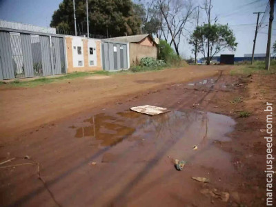 Sem drenagem em novo asfalto, alagamentos atrapalham rotina no Nova Campo Grande Sem drenagem em novo asfalto, alagamentos atrapalham rotina no Nova Campo Grande