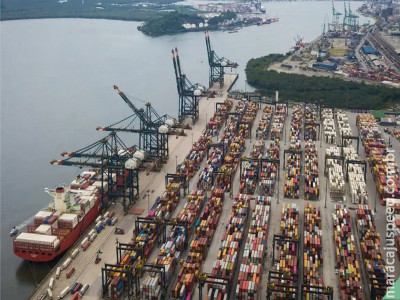 BNDES aprova R$ 1,6 bilhão para afetados pelo tarifaço dos EUA BNDES aprova R$ 1,6 bilhão para afetados pelo tarifaço dos EUA