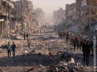 Israel mantém ofensiva aérea em Gaza pelo terceiro dia Israel mantém ofensiva aérea em Gaza pelo terceiro dia