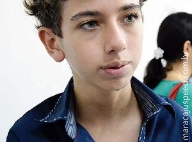 Aluno de 14 anos consegue na Justiça direito de fazer curso de medicina Aluno de 14 anos consegue na Justiça direito de fazer curso de medicina