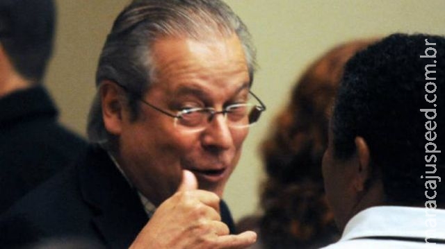 José Dirceu se articula para tentar recuperar poder no PT