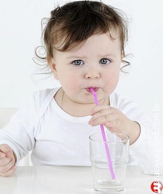 Idosos e bebês devem ter cuidado especial com a desidratação