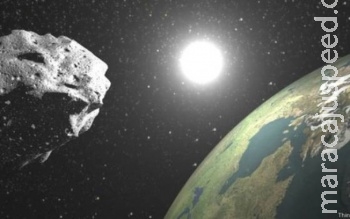 Asteroide gigante passará perto da Terra nesta noite Asteroide gigante passará perto da Terra nesta noite
