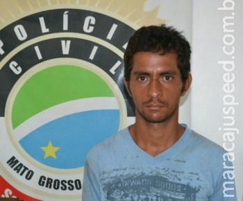 Polícia prende jovem suspeito de matar o amigo a golpes de espada em Rio Brilhante Polícia prende jovem suspeito de matar o amigo a golpes de espada em Rio Brilhante