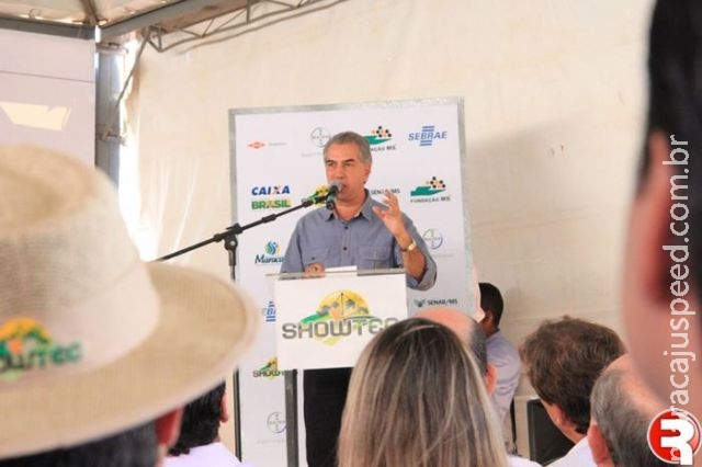 Ex-governador preferiu pagar gráfica a comprar kits Ex-governador preferiu pagar gráfica a comprar kits