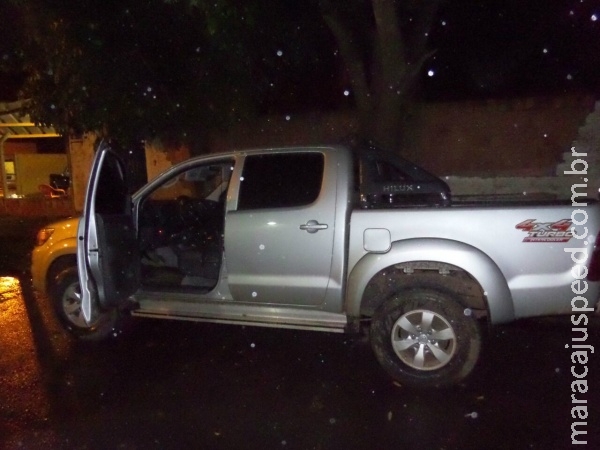 Caminhonete Hilux “dublê” é apreendida pela Polícia em MS Caminhonete Hilux “dublê” é apreendida pela Polícia em MS