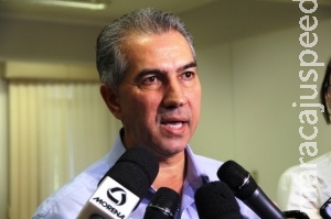 "Ninguém vai nos intimidar", diz Reinaldo sobre suposta bomba "Ninguém vai nos intimidar", diz Reinaldo sobre suposta bomba