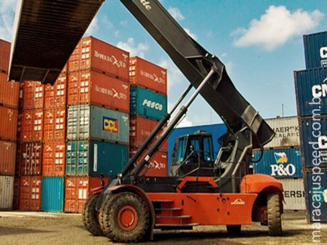 MS: Exportação de industrializados cresce 3,1% em 2014 e alcança US$ 3,68 bilhões MS: Exportação de industrializados cresce 3,1% em 2014 e alcança US$ 3,68 bilhões