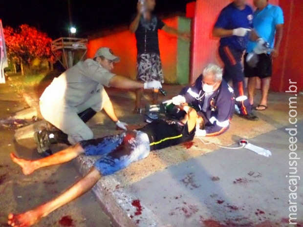 Rapaz é baleado no rosto e fica em estado gravíssimo em MS Rapaz é baleado no rosto e fica em estado gravíssimo em MS