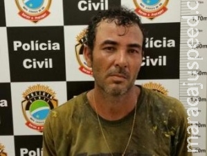 Ex-marido amarra com cueca, rende por 6h e estupra mulher até com a mão Ex-marido amarra com cueca, rende por 6h e estupra mulher até com a mão