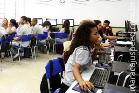  Conheça 10 sites e canais de vídeos para estudar de graça