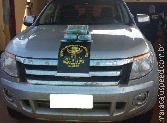 Três quilos de cocaína são flagrados em pneu de carro durante abordagem Três quilos de cocaína são flagrados em pneu de carro durante abordagem