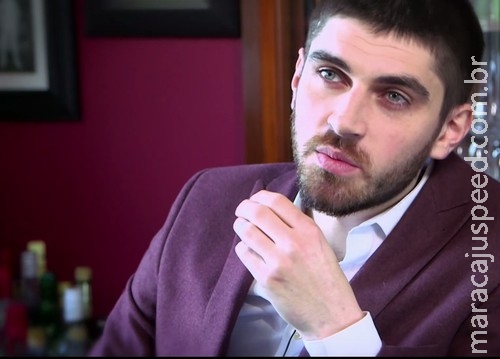 "Christian Grey da vida real" diz ter levado 350 para a cama "Christian Grey da vida real" diz ter levado 350 para a cama