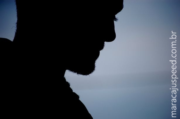 Pais oferecem mais de R$ 700 mil para que filho desempregado saísse de casa e nunca mais os procuras Pais oferecem mais de R$ 700 mil para que filho desempregado saísse de casa e nunca mais os procuras