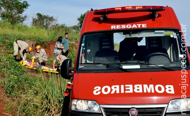 Acidente entre Gol e Corolla deixa dois feridos na MS-376 Acidente entre Gol e Corolla deixa dois feridos na MS-376