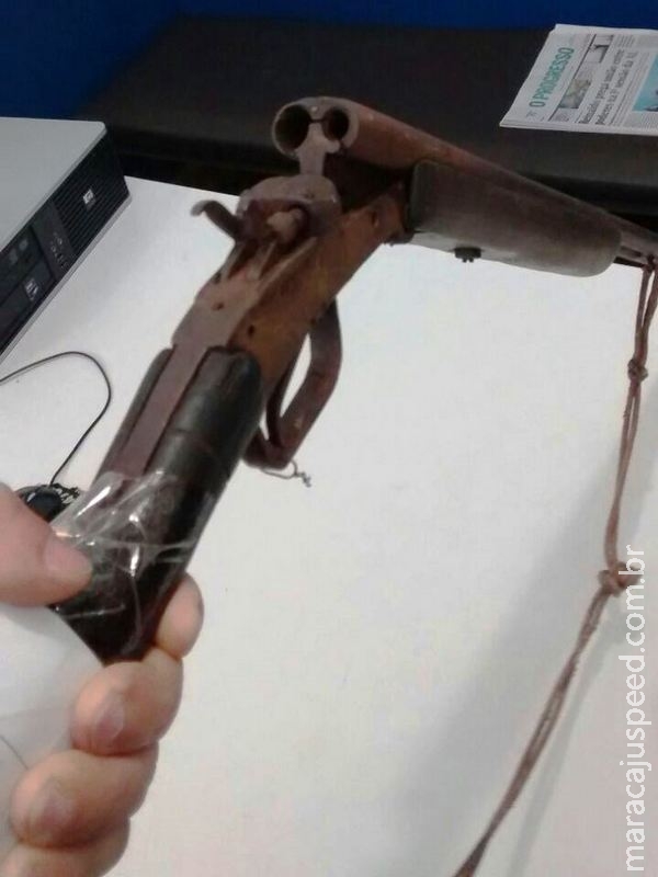 PMA prende assentado com arma de caça em Naviraí